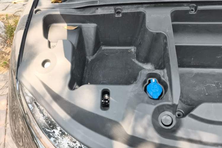 Used XPeng G6 2024 580 Long-Range Plus Engine Bay Right