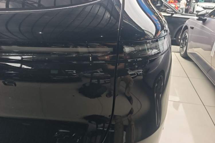 Used XPeng G6 2024 580 Long-Range Plus Exterior 3