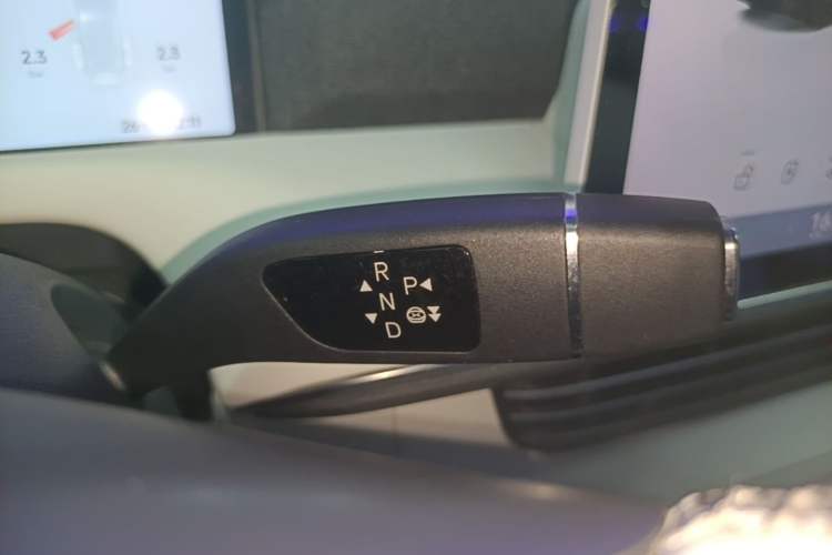 Used XPeng G6 2024 580 Long-Range Plus Gear Lever