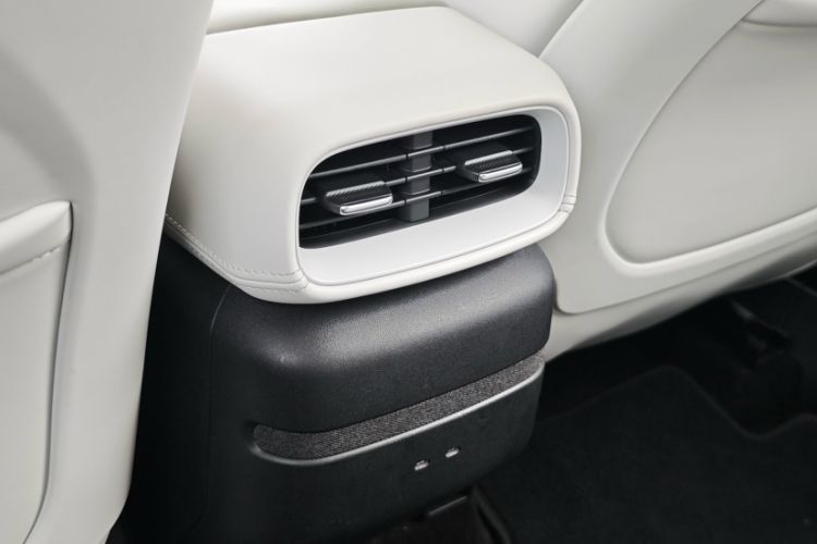 Used XPeng G6 2024 580 Long-Range Plus Interior 12