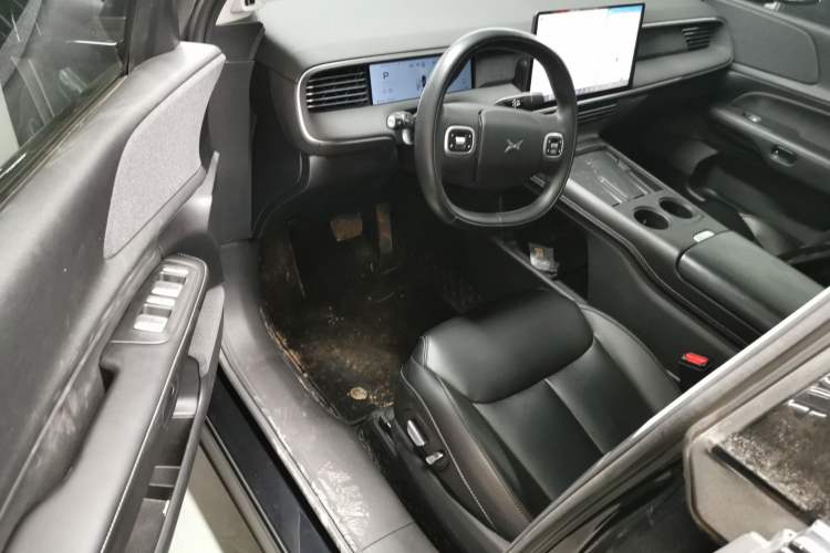 Used XPeng G6 2024 580 Long-Range Plus Interior 3