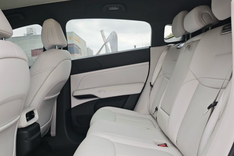 Used XPeng G6 2024 580 Long-Range Plus Interior 6