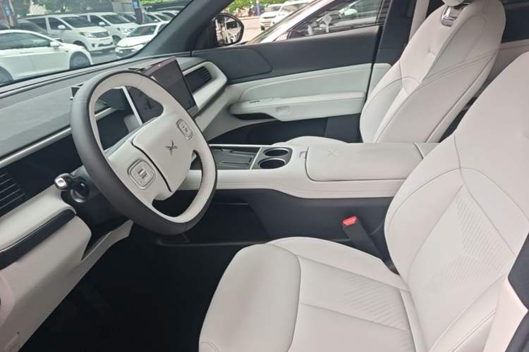 Used XPeng G6 2024 580 Long-Range Plus Left Front Seat