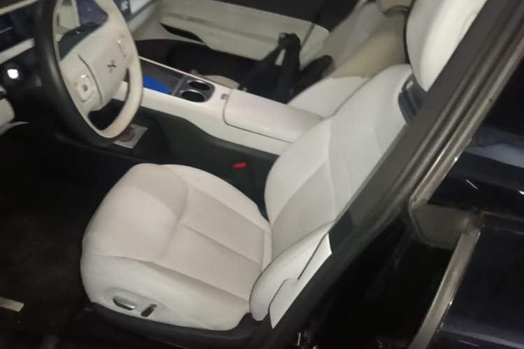 Used XPeng G6 2024 580 Long-Range Plus Left Front Seat