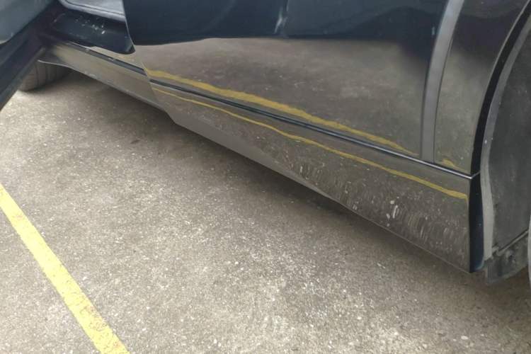 Used XPeng G6 2024 580 Long-Range Plus Left Side Sill