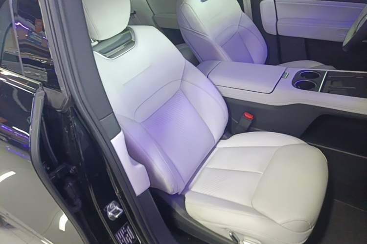 Used XPeng G6 2024 580 Long-Range Plus Right Front Seat