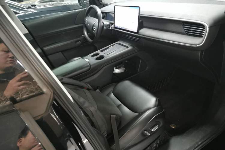 Used XPeng G6 2024 580 Long-Range Plus Right Front Seat