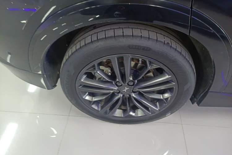 Used XPeng G6 2024 580 Long-Range Plus Right Rear Wheel Hub