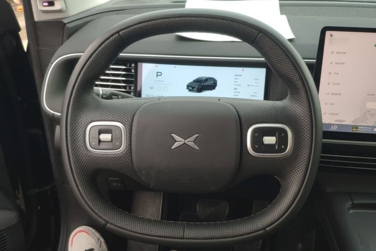 Used XPeng G6 2024 580 Long-Range Plus Steering Wheel
