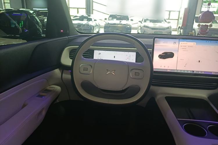 Used XPeng G6 2024 580 Long-Range Plus Steering Wheel