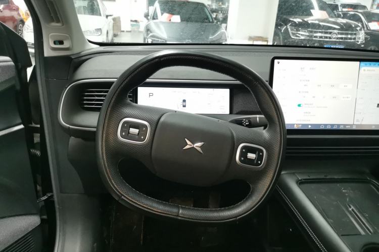 Used XPeng G6 2024 580 Long-Range Plus Steering Wheel