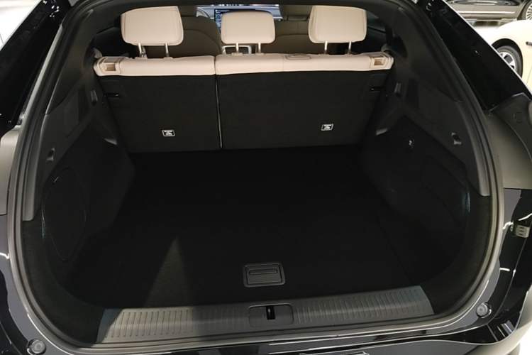 Used XPeng G6 2024 580 Long-Range Plus Trunk