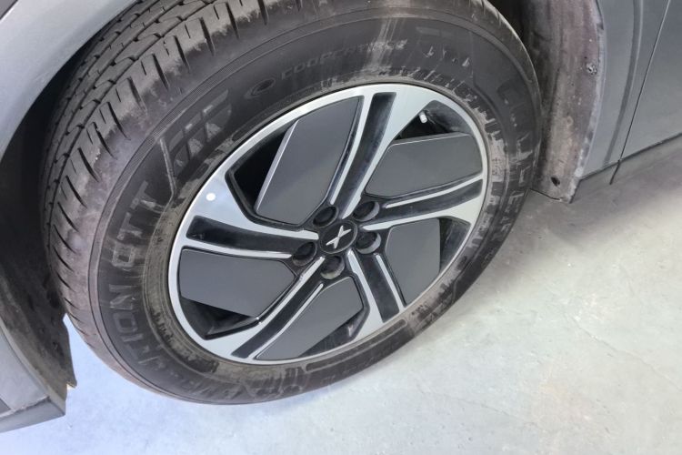 Used XPeng G6 2024 580 Long-Range Plus Exterior 4