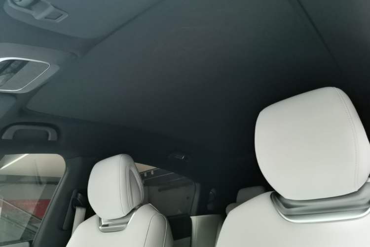 Used XPeng G6 2024 580 Long-Range Plus Headliner