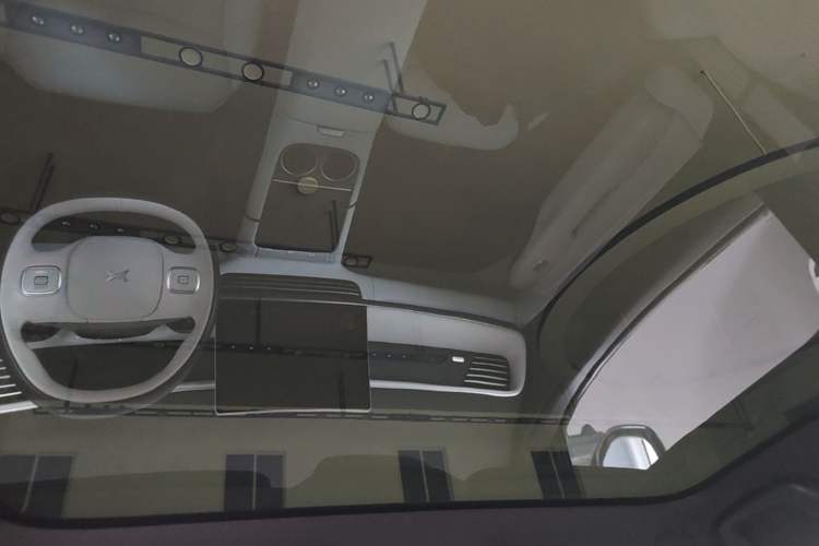 Used XPeng G6 2024 580 Long-Range Plus Headliner