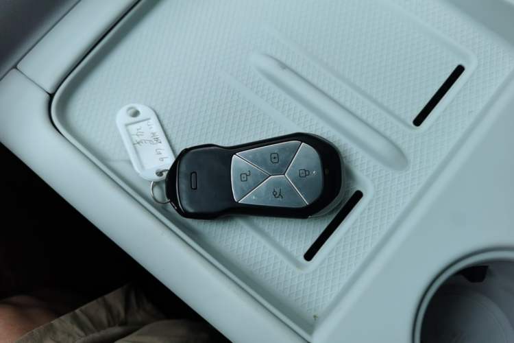 Used XPeng G6 2024 580 Long-Range Plus Interior 1