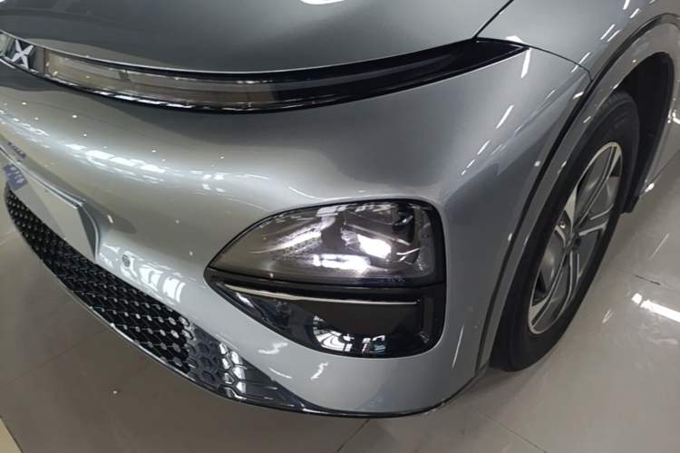 Used XPeng G6 2024 580 Long-Range Plus Left Front Headlight