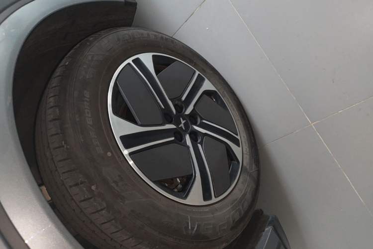 Used XPeng G6 2024 580 Long-Range Plus Left Front Wheel Hub