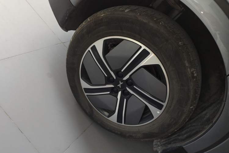 Used XPeng G6 2024 580 Long-Range Plus Right Rear Wheel Hub