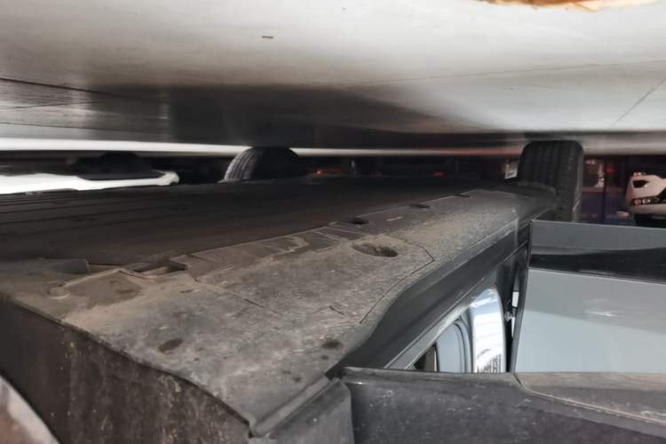Used XPeng G6 2024 580 Long-Range Plus Right Side Sill
