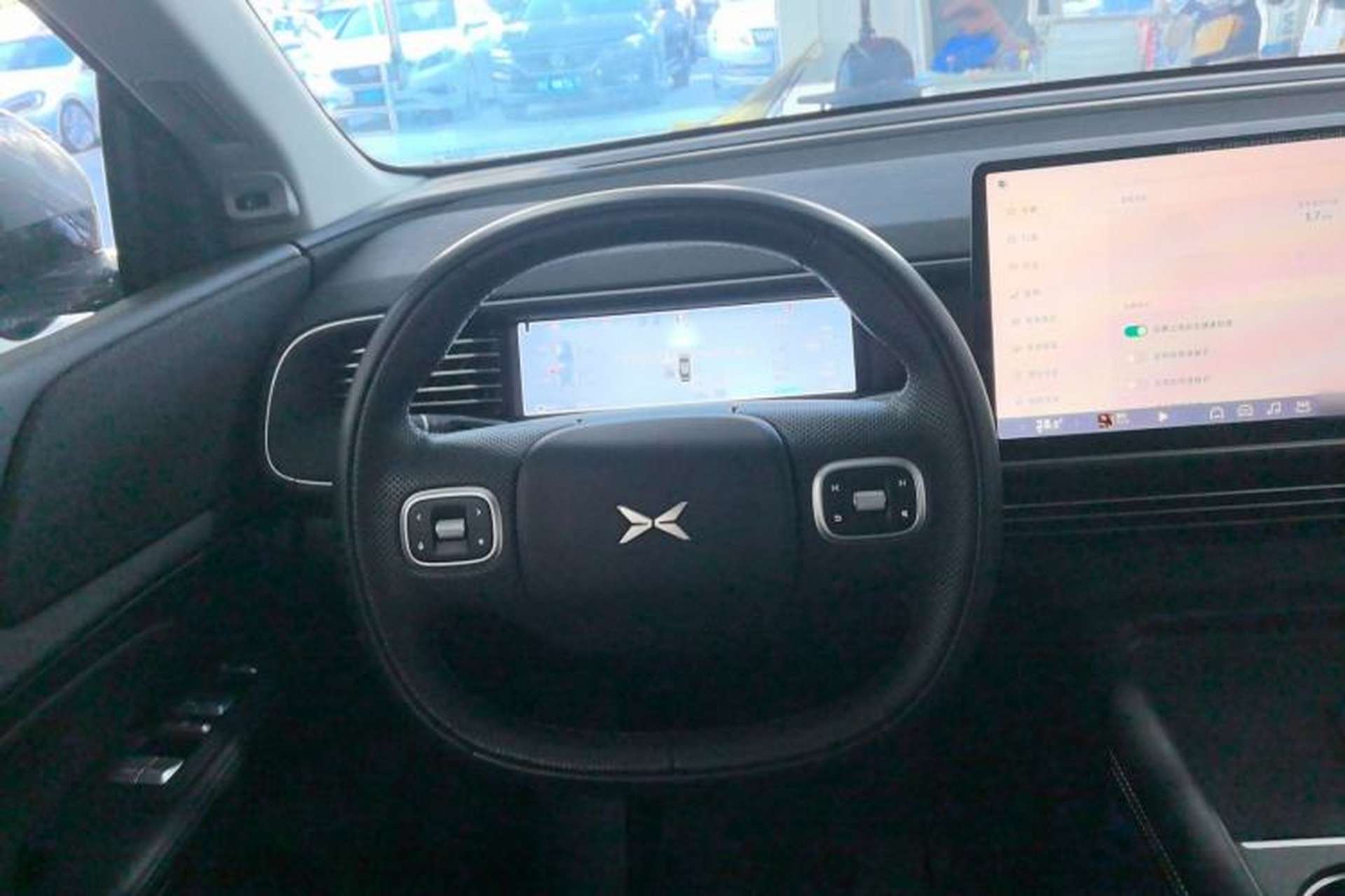 Used XPeng G6 2024 580 Long-Range Plus Steering Wheel