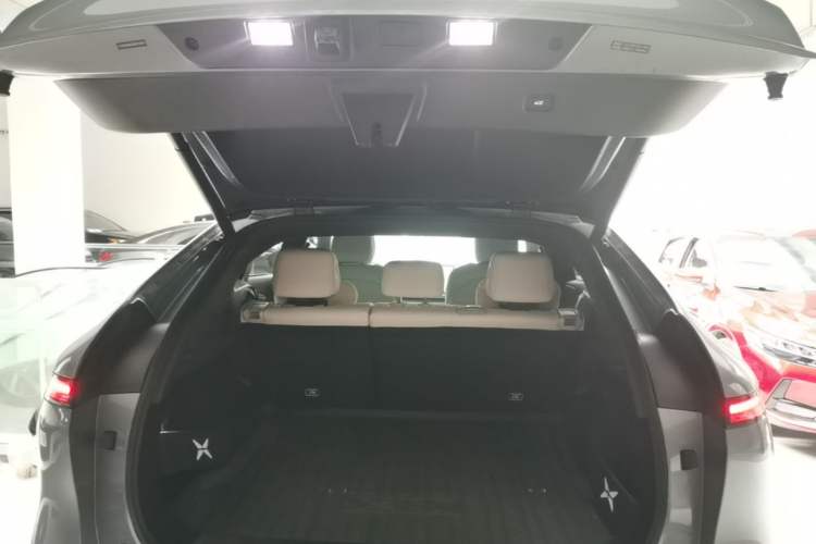 Used XPeng G6 2024 580 Long-Range Plus Trunk