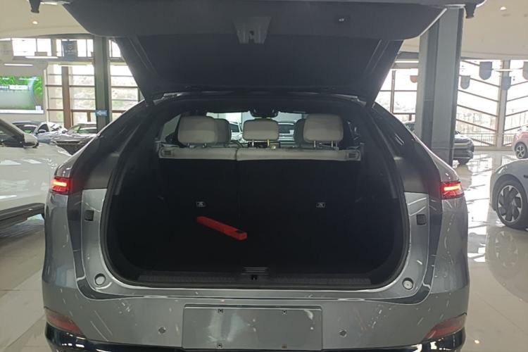 Used XPeng G6 2024 580 Long-Range Plus Trunk