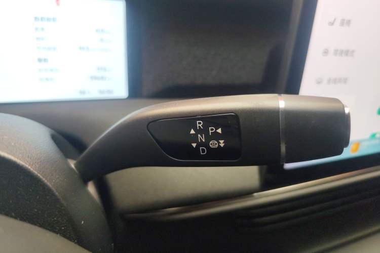 Used XPeng G6 2024 580 Long-Range Plus Gear Lever