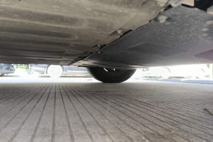 Used XPeng G6 2024 580 Long-Range Plus Chassis Front Left
