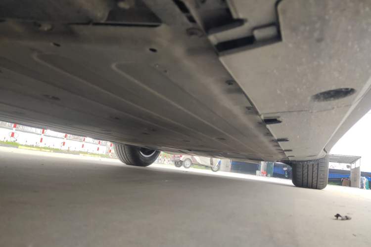 Used XPeng G6 2024 580 Long-Range Plus Chassis Front Left