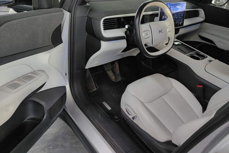 Used XPeng G6 2024 580 Long-Range Plus Driver Seat