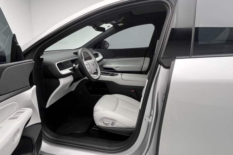 Used XPeng G6 2024 580 Long-Range Plus Driver Seat