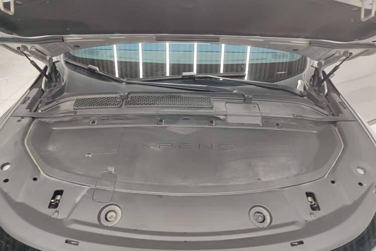 Used XPeng G6 2024 580 Long-Range Plus Engine Bay