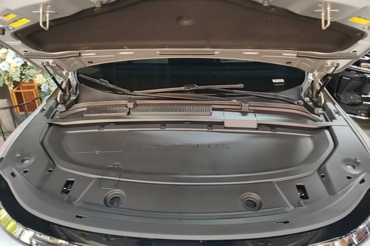 Used XPeng G6 2024 580 Long-Range Plus Engine Bay