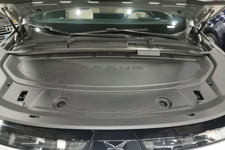 Used XPeng G6 2024 580 Long-Range Plus Engine Bay