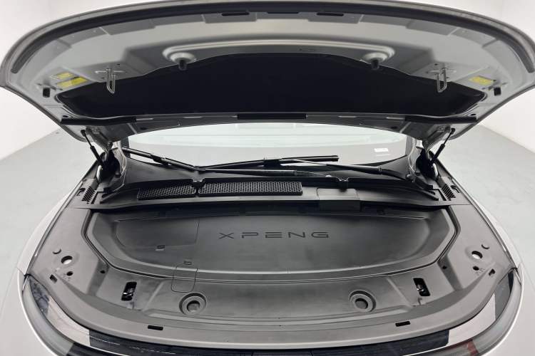 Used XPeng G6 2024 580 Long-Range Plus Engine Bay