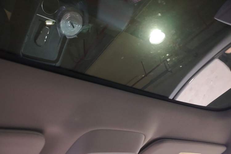 Used XPeng G6 2024 580 Long-Range Plus Headliner