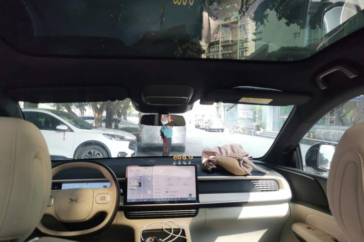 Used XPeng G6 2024 580 Long-Range Plus Headliner
