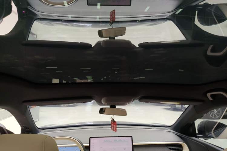 Used XPeng G6 2024 580 Long-Range Plus Headliner