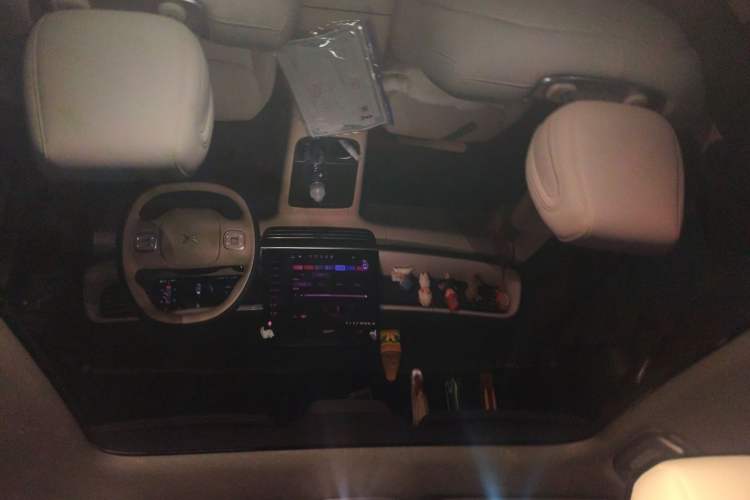 Used XPeng G6 2024 580 Long-Range Plus Headliner