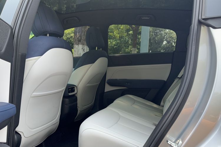 Used XPeng G6 2024 580 Long-Range Plus Interior 1