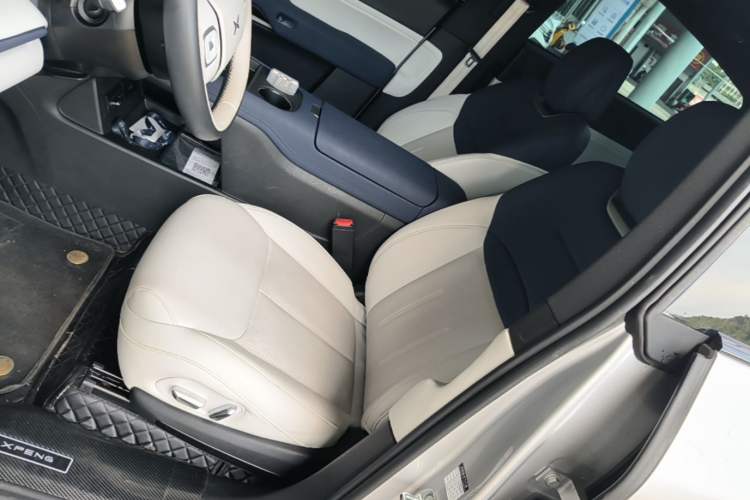 Used XPeng G6 2024 580 Long-Range Plus Left Front Seat