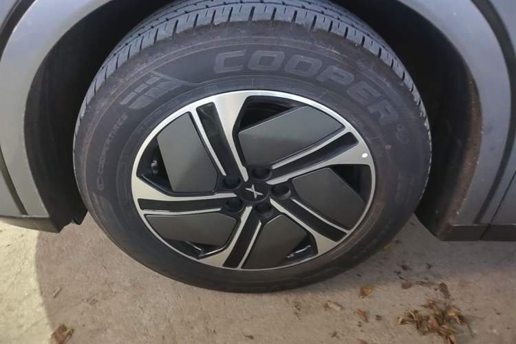 Used XPeng G6 2024 580 Long-Range Plus Left Front Wheel Hub
