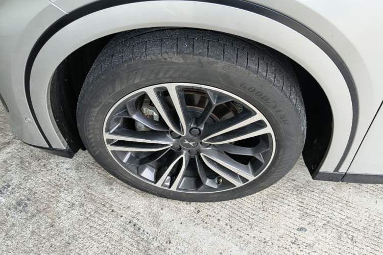 Used XPeng G6 2024 580 Long-Range Plus Left Front Wheel Hub