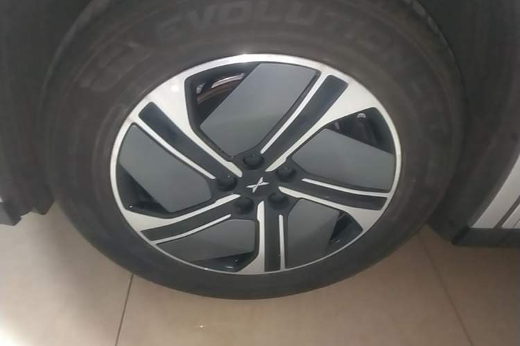 Used XPeng G6 2024 580 Long-Range Plus Left Front Wheel Hub