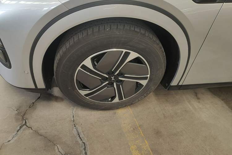 Used XPeng G6 2024 580 Long-Range Plus Left Front Wheel Hub
