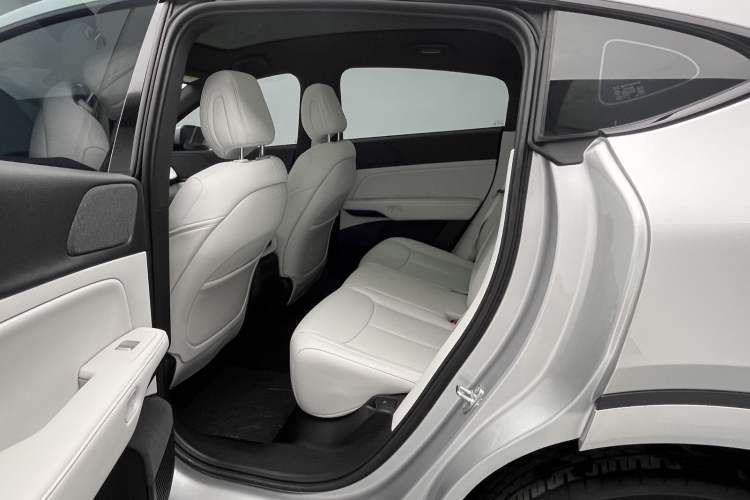 Used XPeng G6 2024 580 Long-Range Plus Left Rear Seat