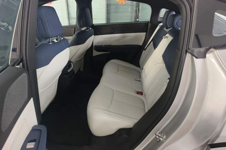 Used XPeng G6 2024 580 Long-Range Plus Left Rear Seat