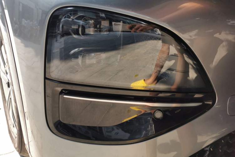 Used XPeng G6 2024 580 Long-Range Plus Right Front Headlight