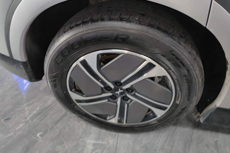 Used XPeng G6 2024 580 Long-Range Plus Right Rear Wheel Hub